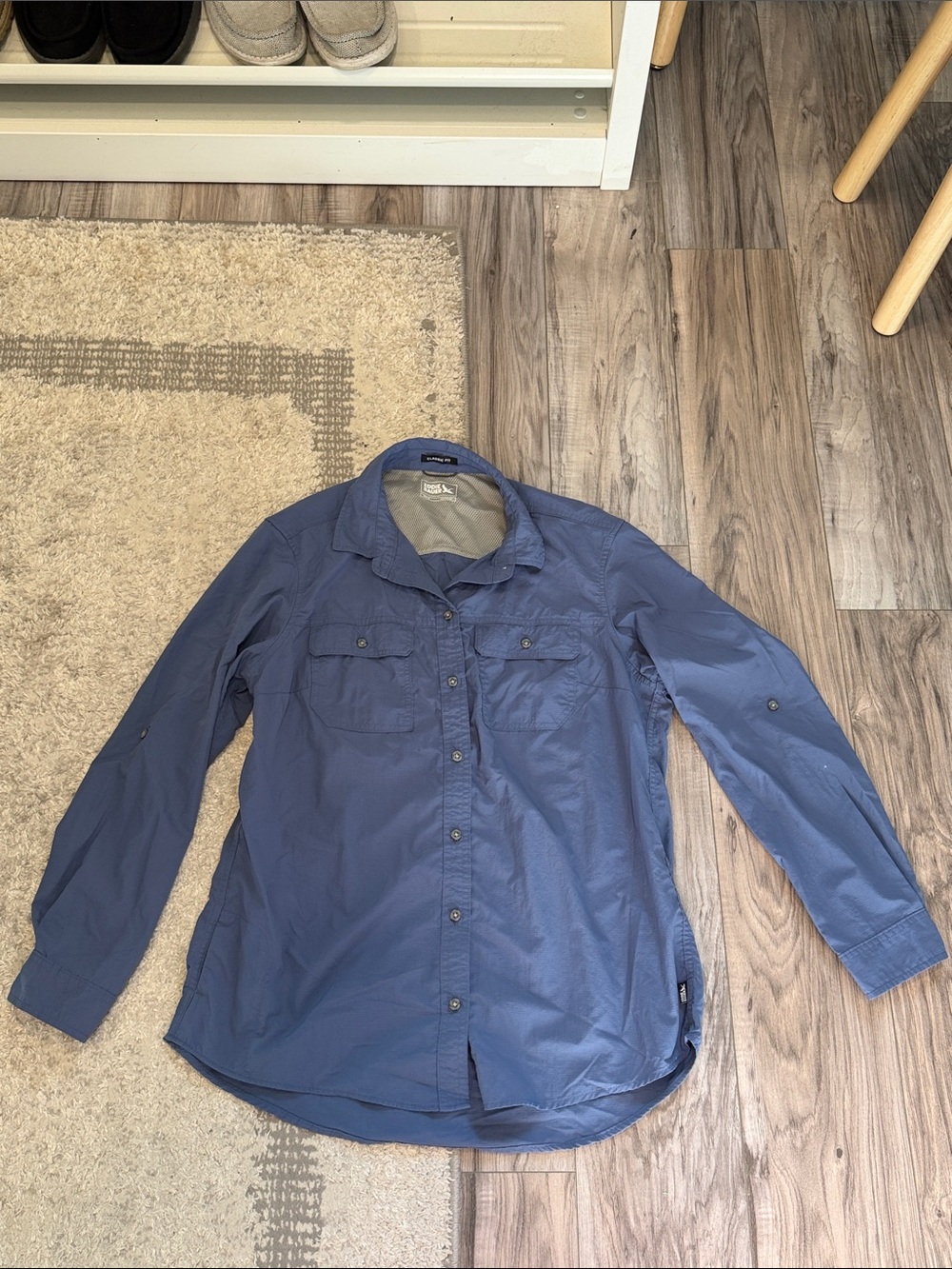 Eddie Bauer Classic Fit Blue Long-Sleeve Button Down Shirt
